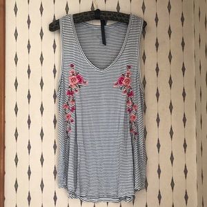 AE Soft & Sexy Floral Embroidered Tank Top, XL